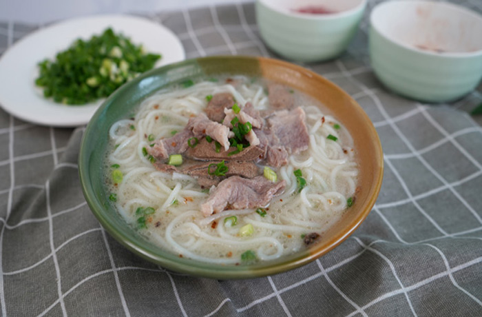 沽源原味汤粉王培训